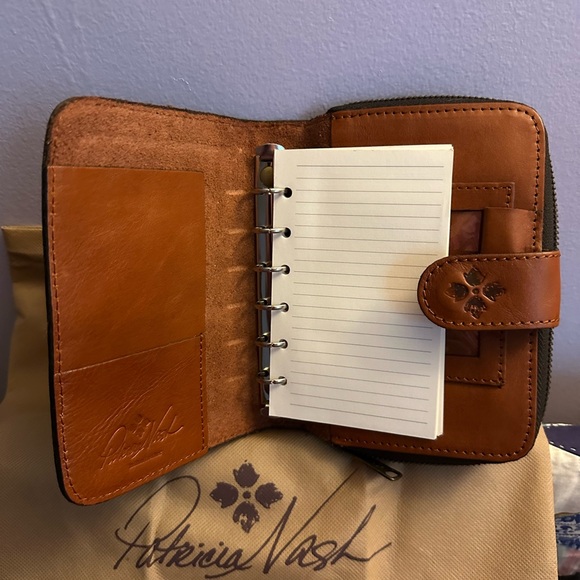 Patricia Nash Multicolor Shoulder Bag always kept in dust bags - Picture 3 of 3